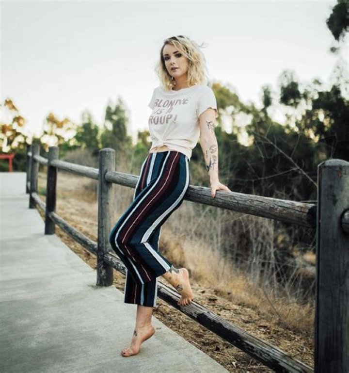 Allie MacDonald Net Worth