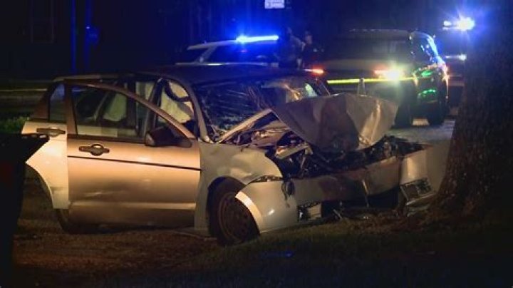 Ashley Bond Died in Iowa Fatal Single-Vehicle Crash