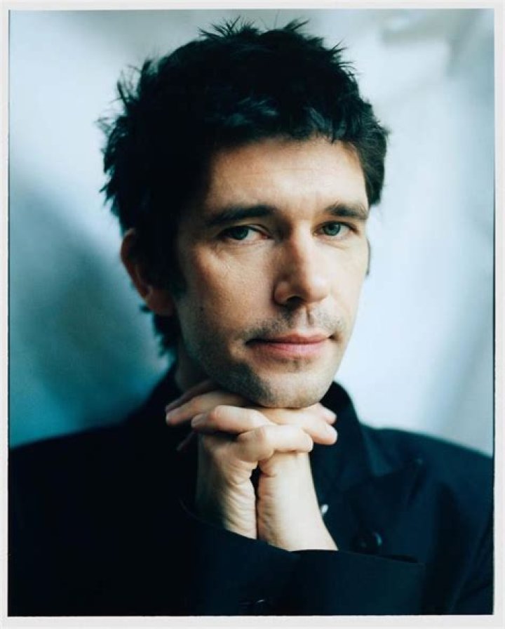 Ben Whishaw Net Worth