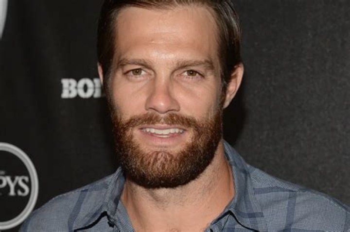 Geoff Stults Net Worth