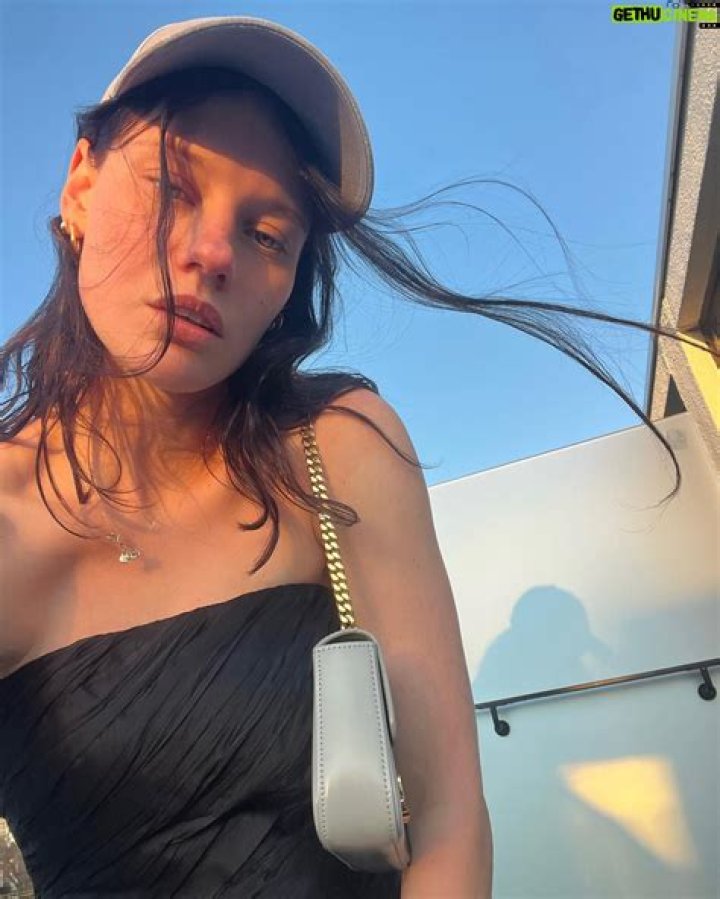 Lily Sullivan Instagram