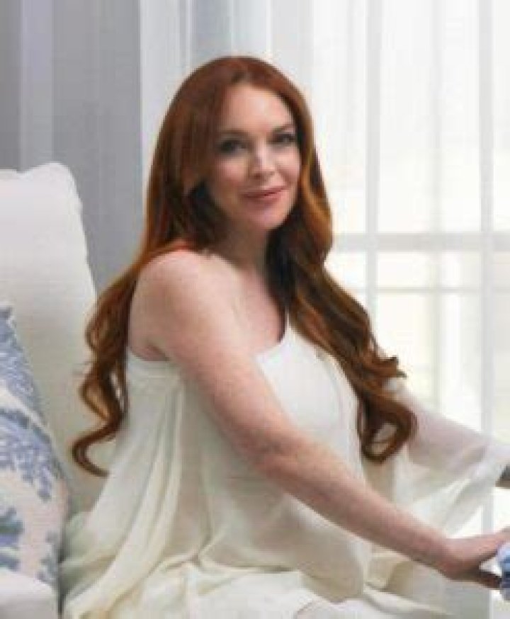 Lindsay Lohan Bra Size, Age, Weight, Height, Measurements
