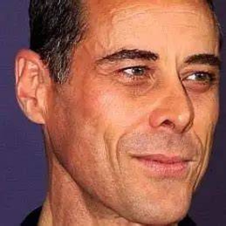 Marcus Graham Net Worth