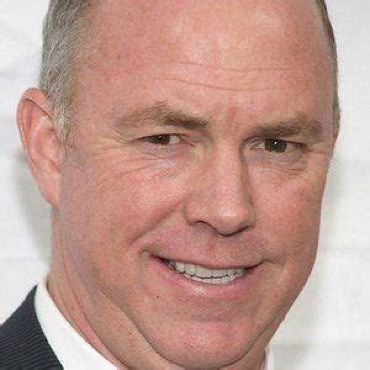 Michael Gaston Net Worth