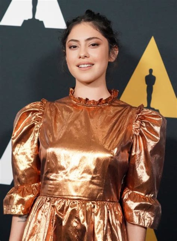 Rosa Salazar Net Worth