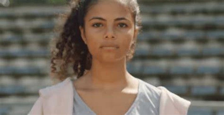 Sofia Nicolini as Isabel Diop